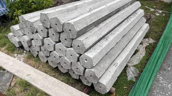 Concrete Piling Service in Pasadena