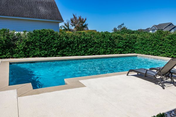 Concrete Pool Deck Service in Pasadena