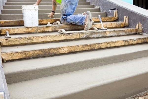 Concrete Steps Pouring in Pasadena