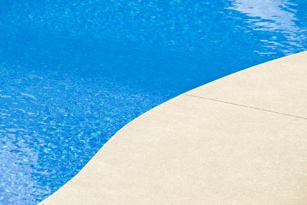 Cost of Pool Deck Construction in Pasadena