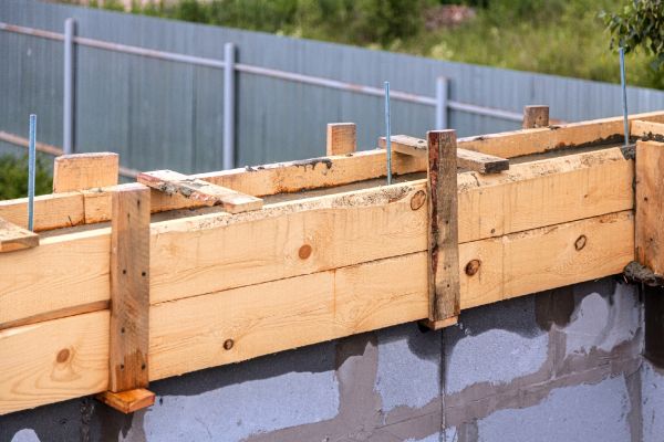 Poured Wall Construction in Pasadena
