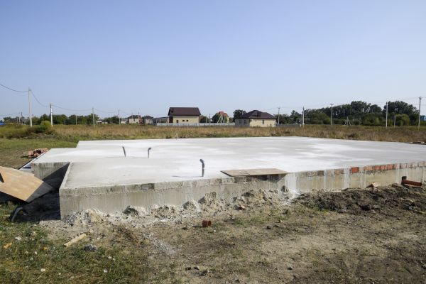 Barn Slab Installation in Pasadena