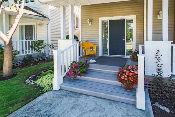Entryway Steps Replacement in Pasadena