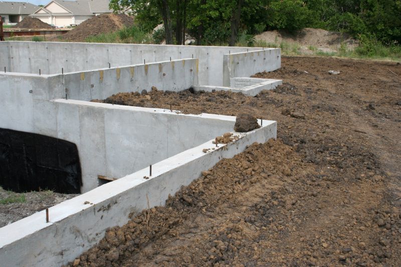 Foundation Wall Pouring